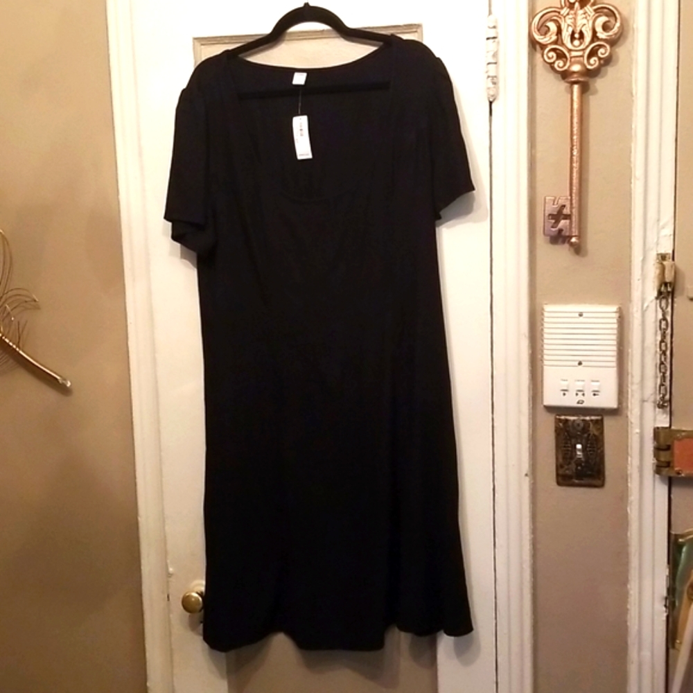 NWT Old Navy Fit and Flare Shift Dress
